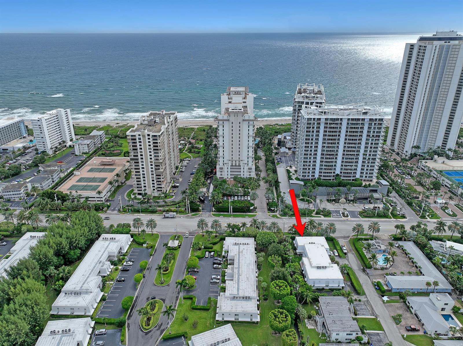 1280 SURF Road # 202, Singer Island FL 33404