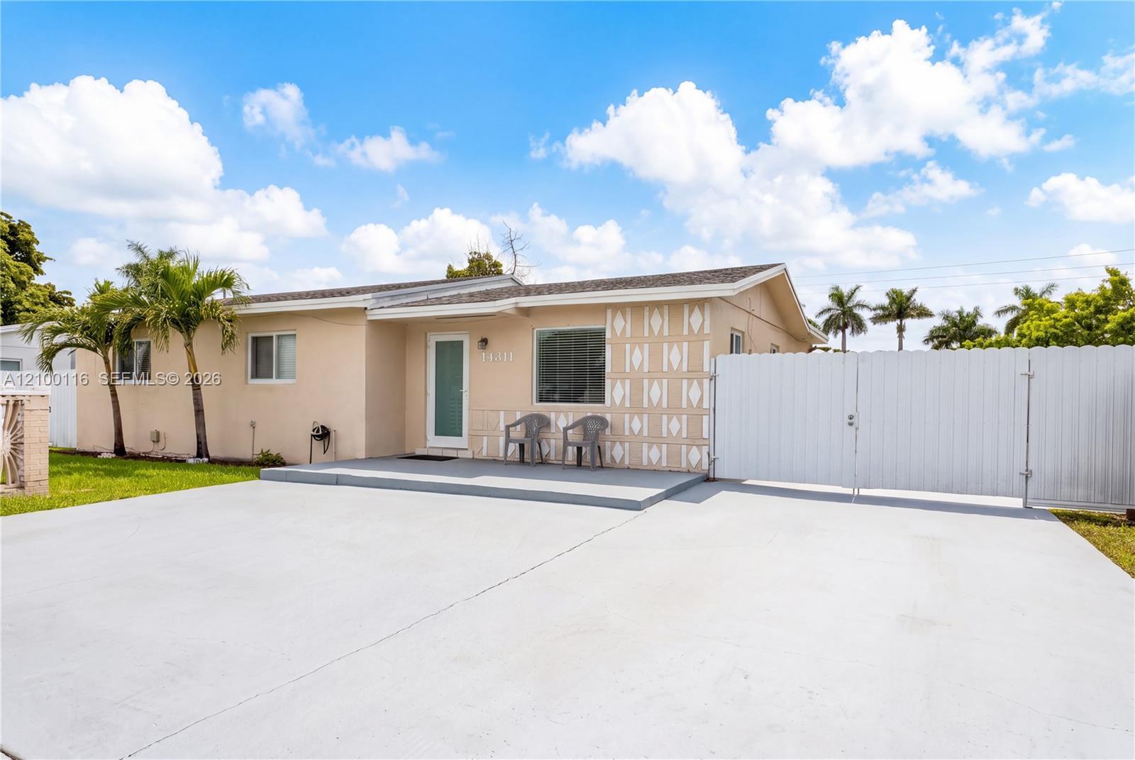14311 SW 289th St, Homestead FL 33033
