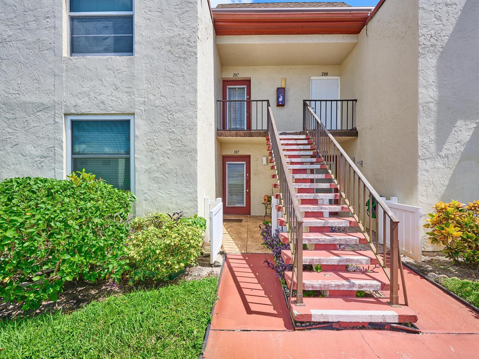 9 Willowbrook Lane # 107, Delray Beach FL 33446