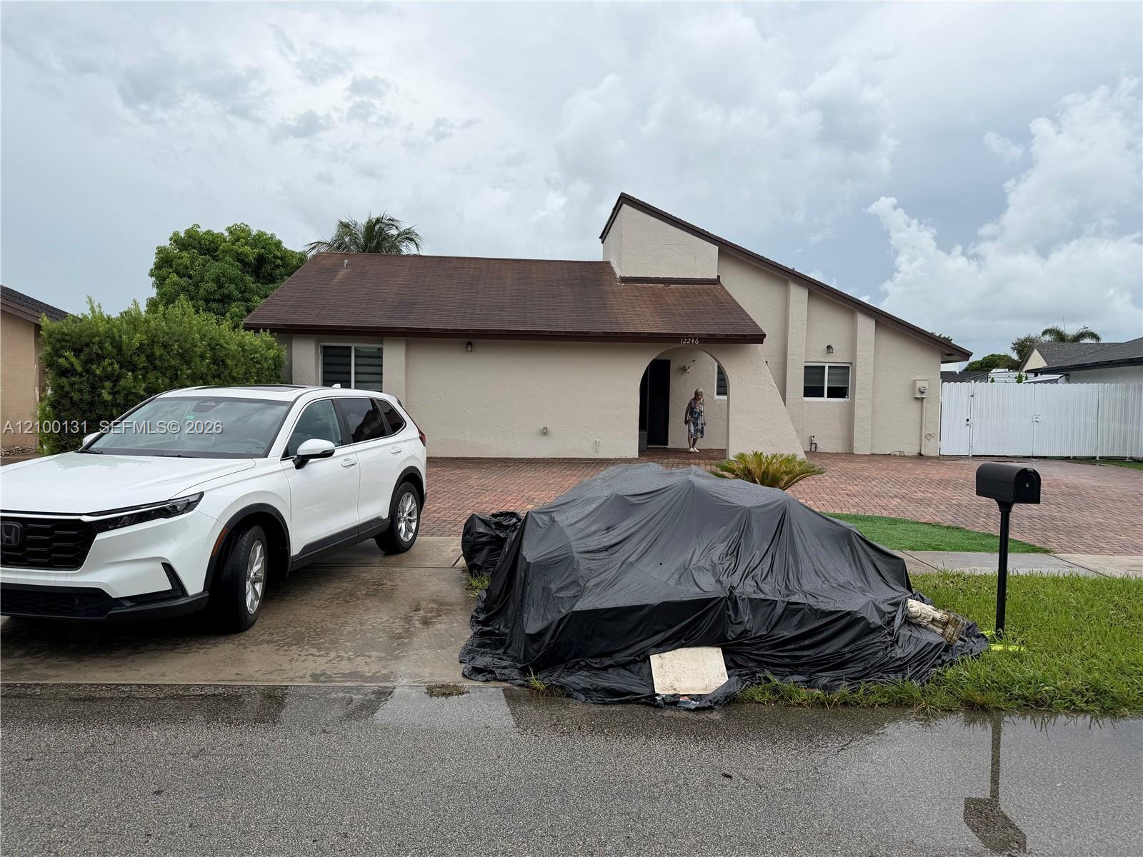 12246 SW 210th St, Miami FL 33177