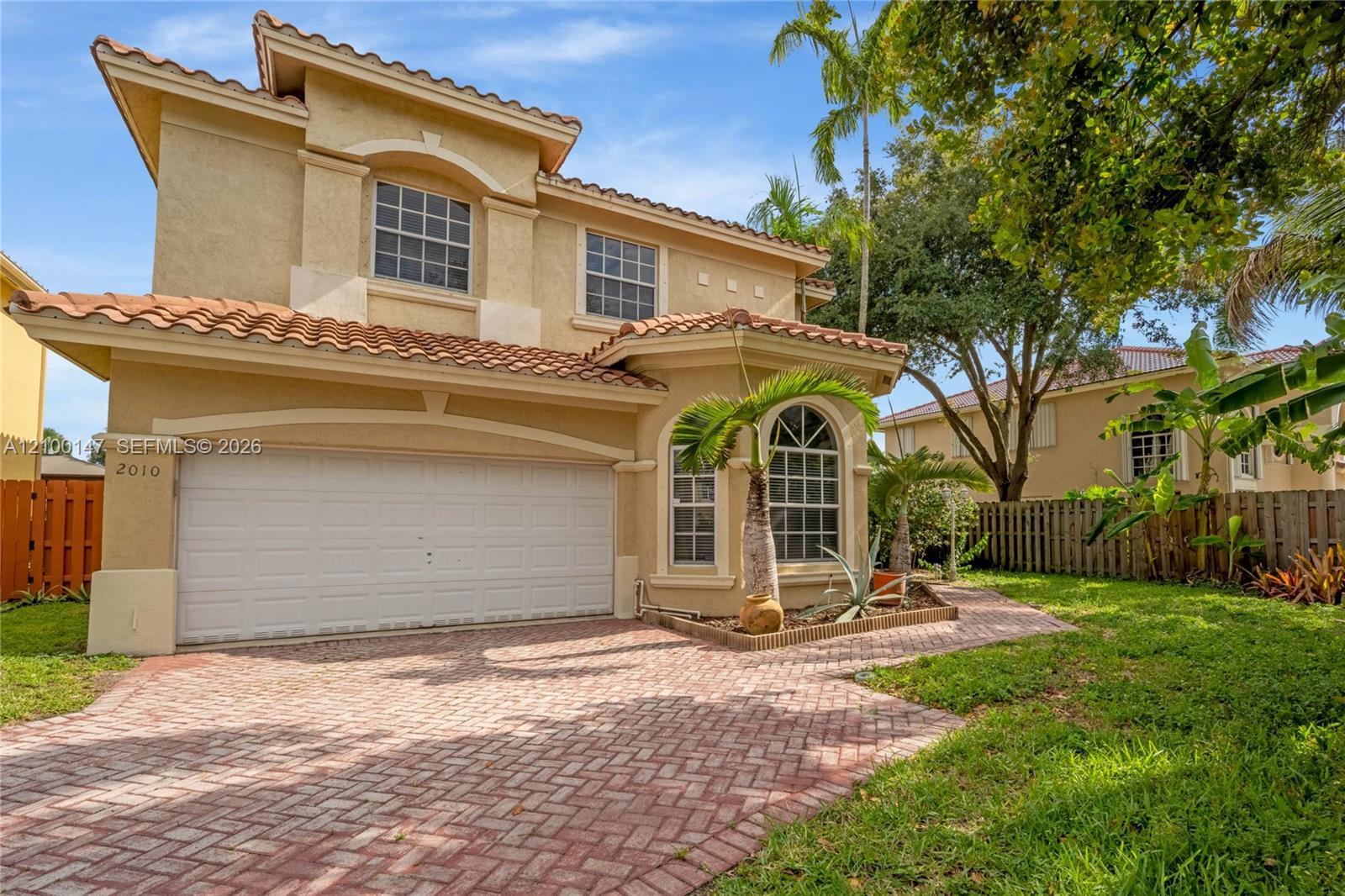 2010 NW 98th Way, Pembroke Pines FL 33024