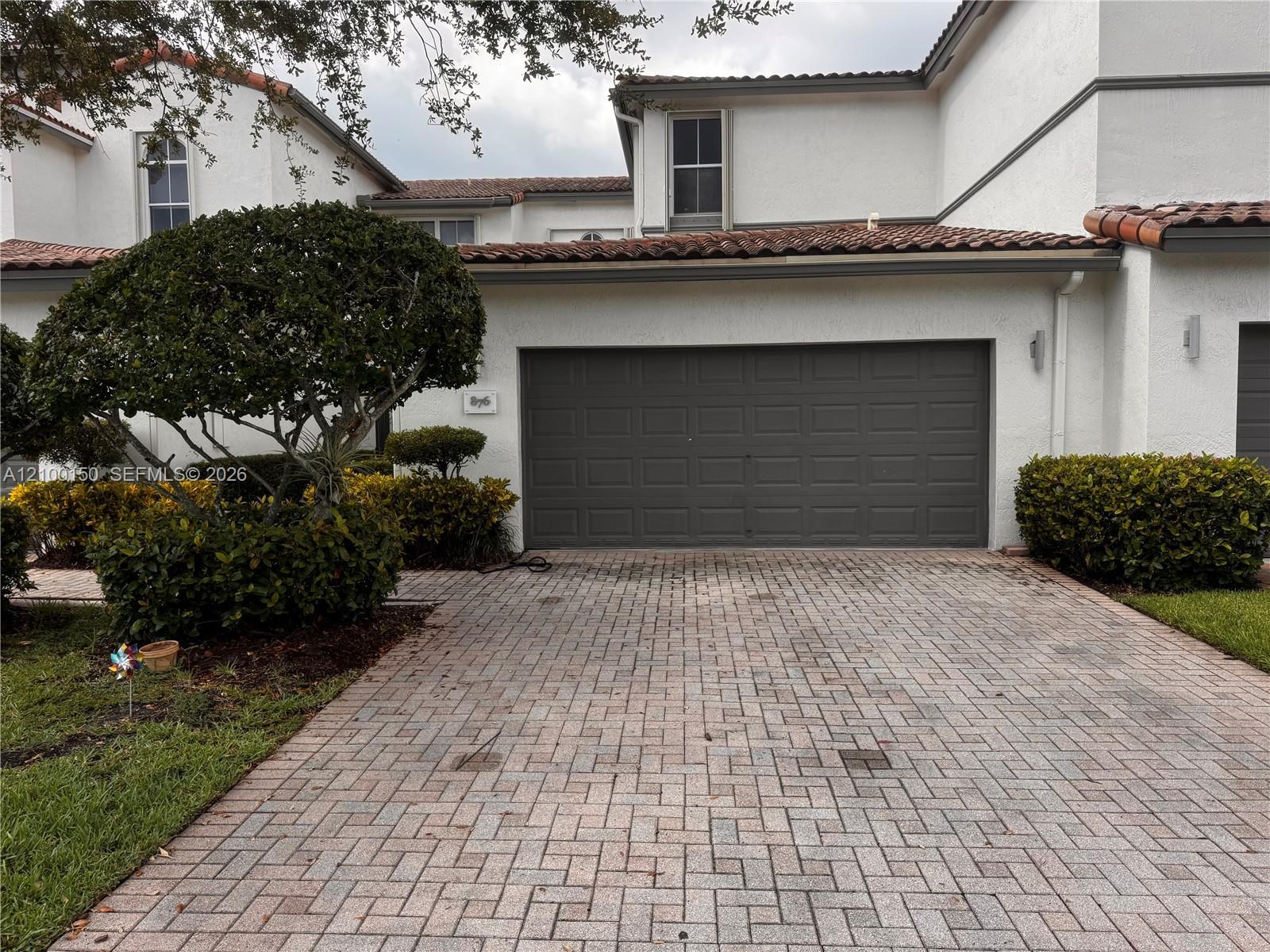 876 W Spinnaker Dr W # 876, Hollywood FL 33019