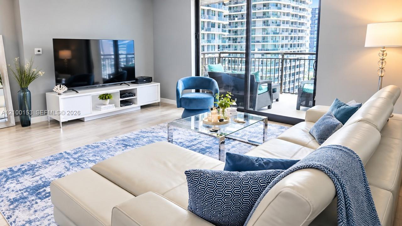 999 SW 1st Ave # 2217, Miami FL 33130