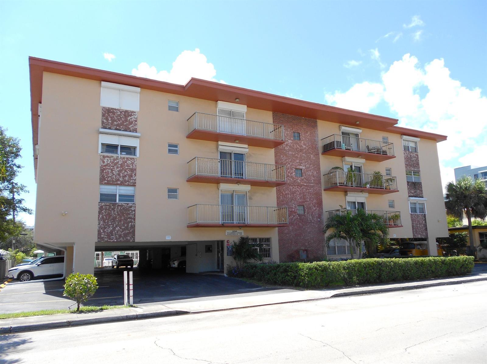 2010 FILLMORE Street # 303, Hollywood FL 33020