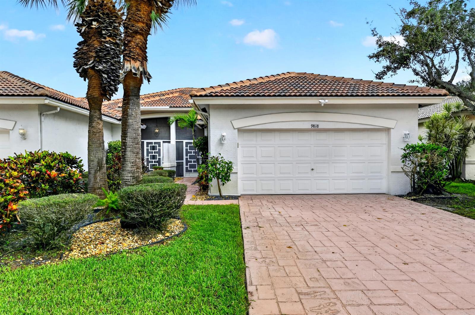 9818 Crescent View Drive S, Boynton Beach FL 33437