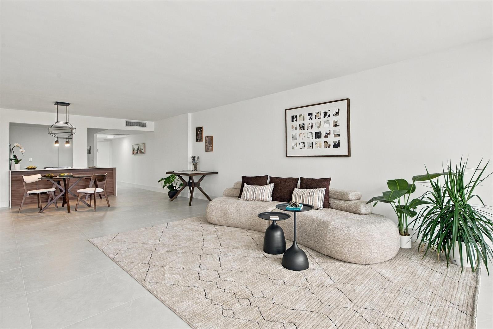 3140 S Ocean Drive # 610, Hallandale Beach FL 33009