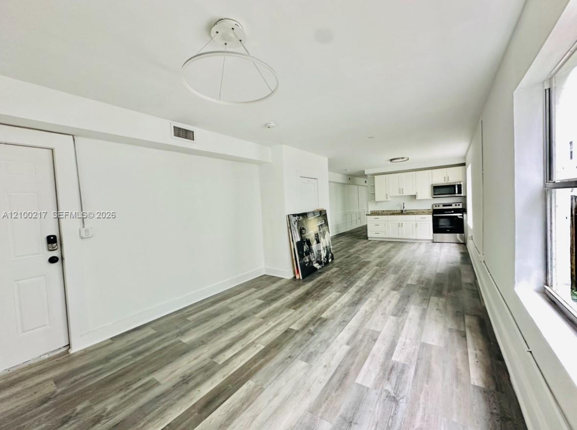 524 NW 35th St # 1, Miami FL 33127