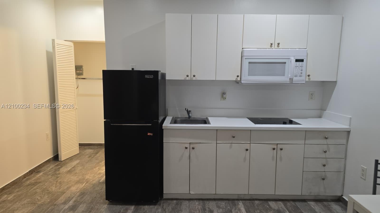 1345 Pennsylvania Ave # 4A, Miami Beach FL 33139