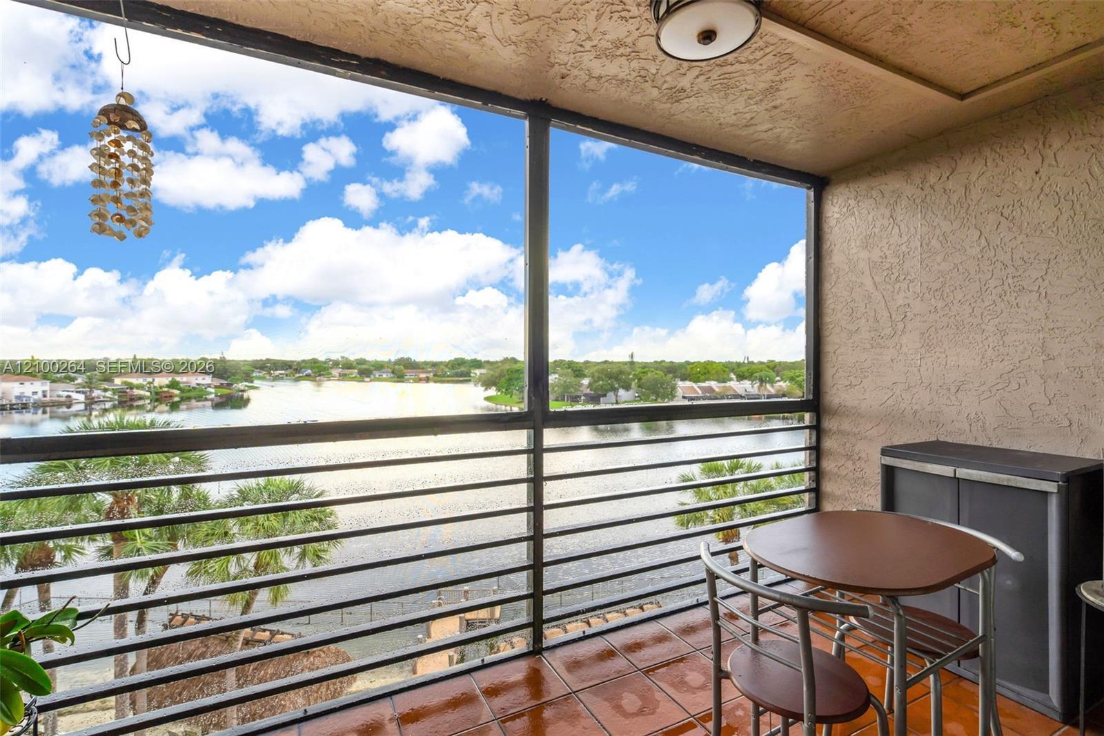 1100 Colony Point Cir # 504, Pembroke Pines FL 33026