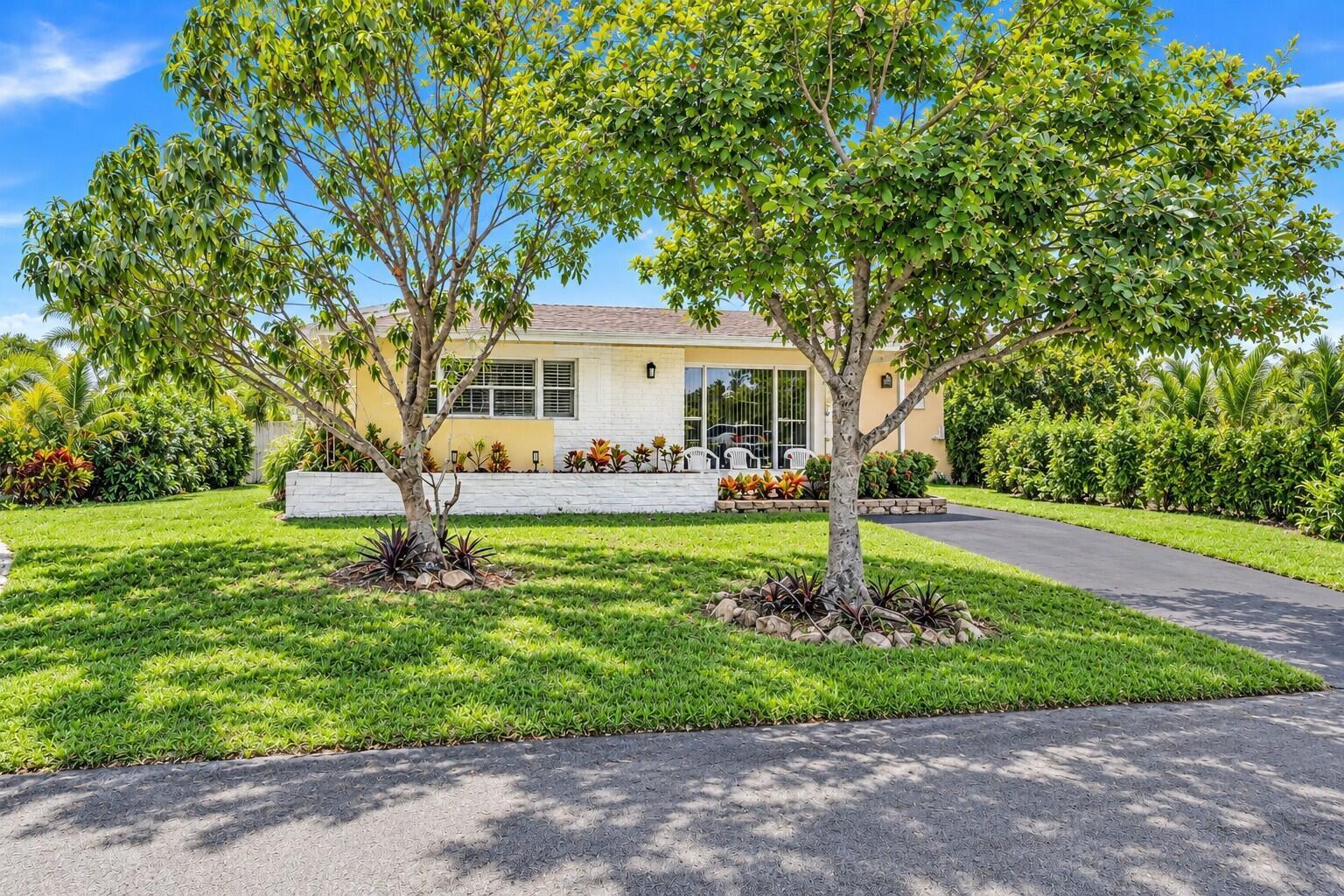 6872 NW 26TH Court, Sunrise FL 33313