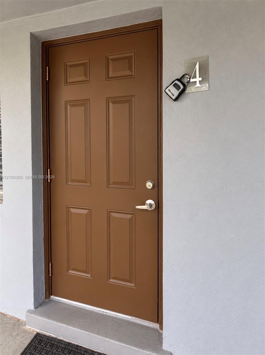 401 NW 43rd Ct # 4, Oakland Park FL 33309