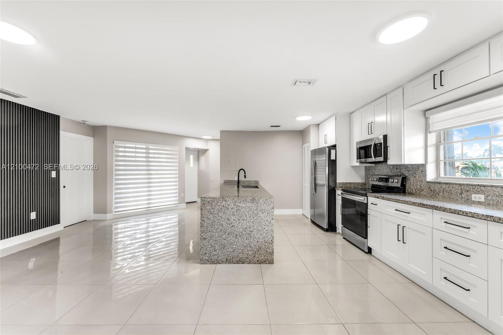 15635 SW 74th Cir Dr # 10, Miami FL 33193