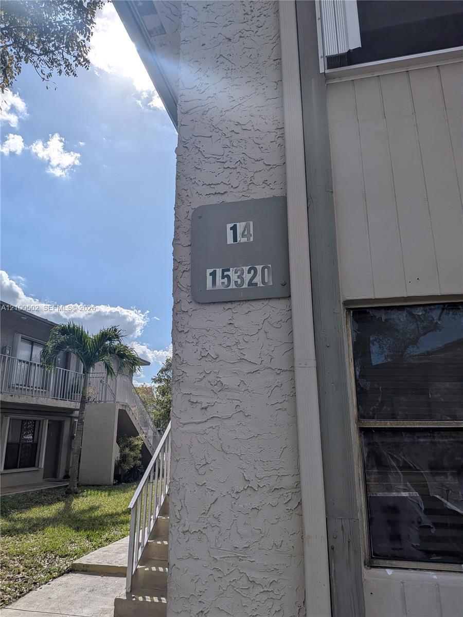 15320 SW 72 St # 14, Miami FL 33193