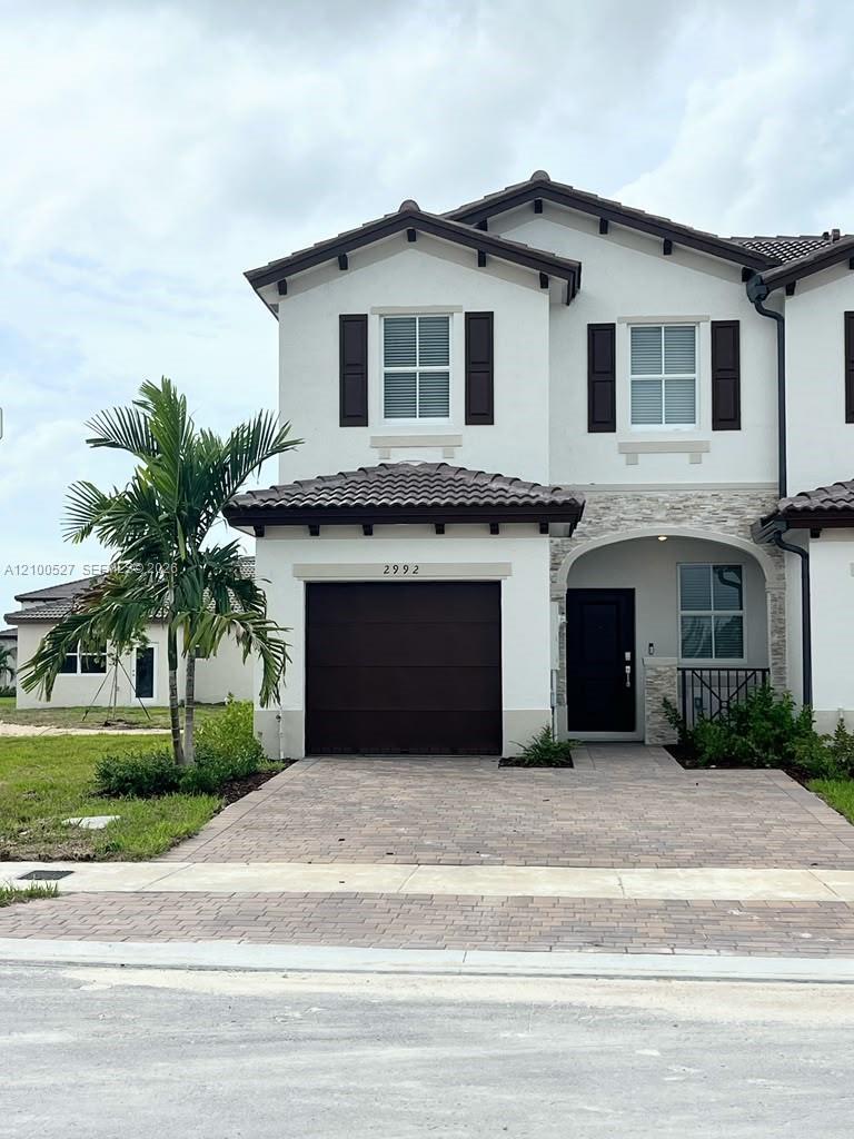 2992 SE 25th Rd, Homestead FL 33035