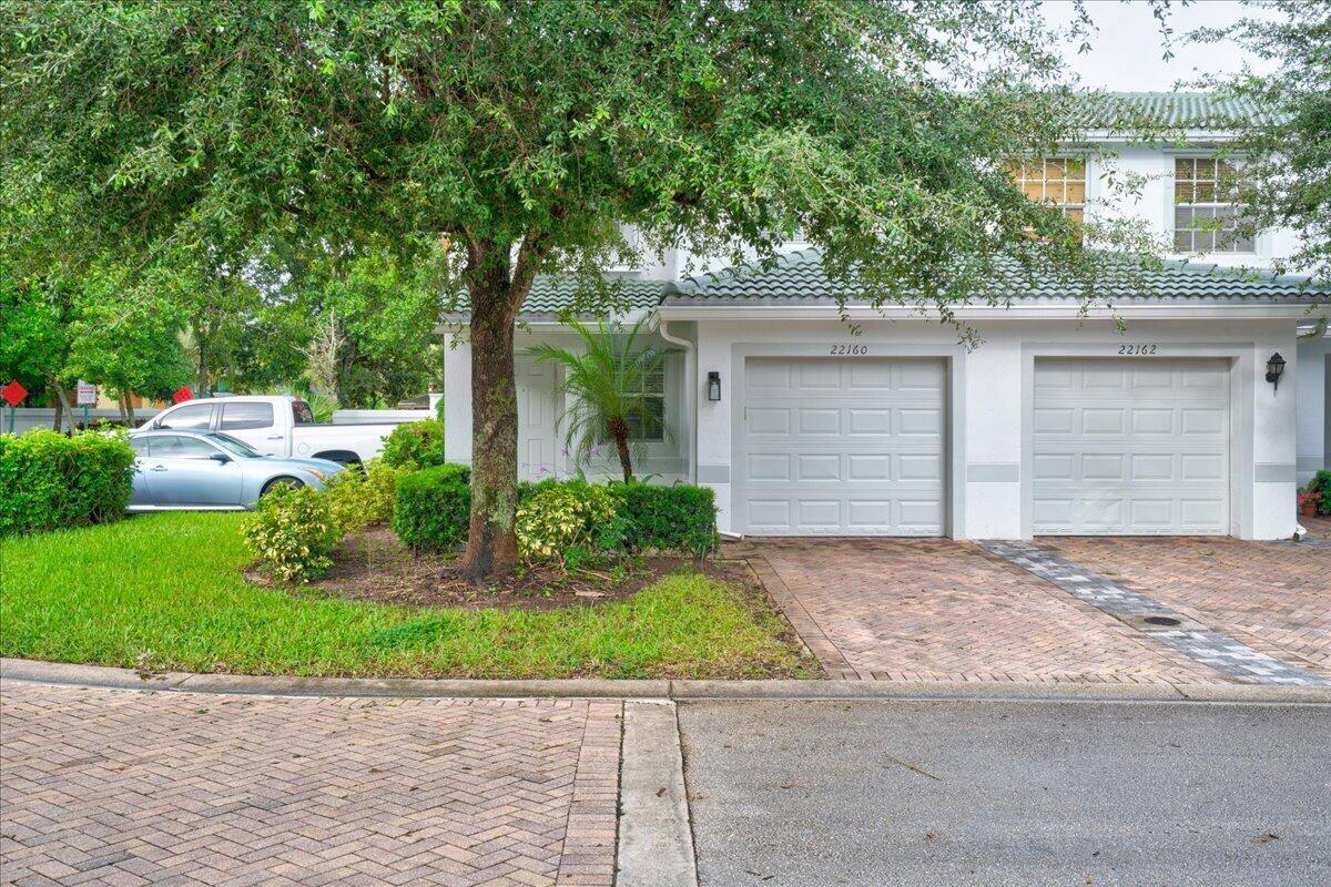 22160 MAJESTIC WOODS Way, Boca Raton FL 33428
