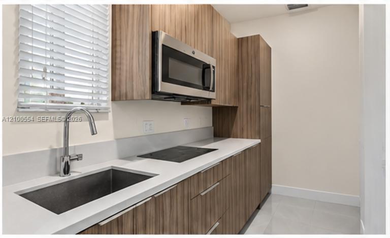 6680 NW 102 Path, Doral FL 33178