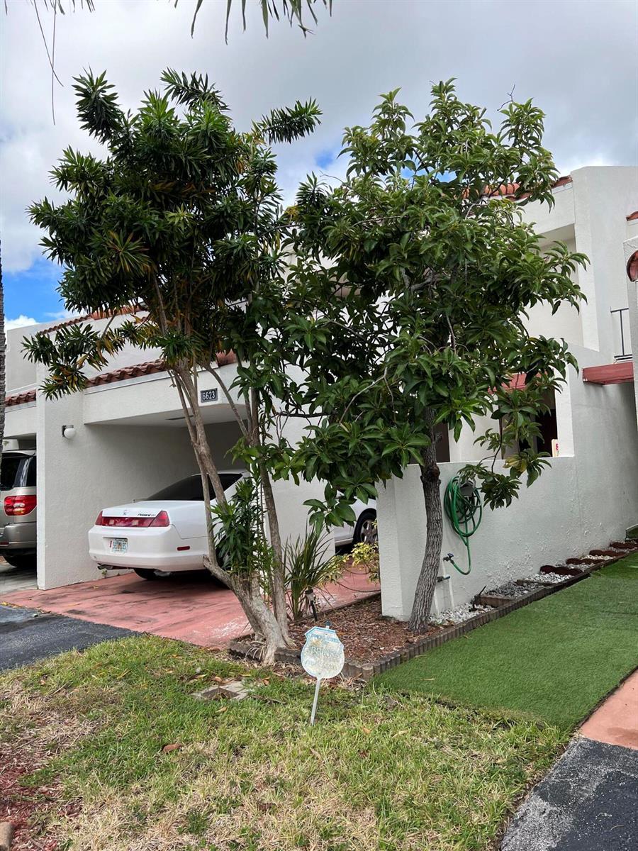6625 RACQUET CLUB Drive # 155, Lauderhill FL 33319