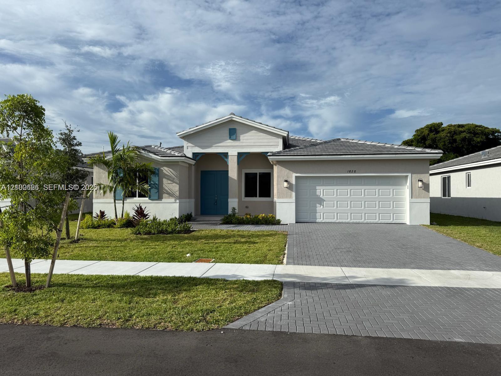 1828 NE 1st St, Homestead FL 33033