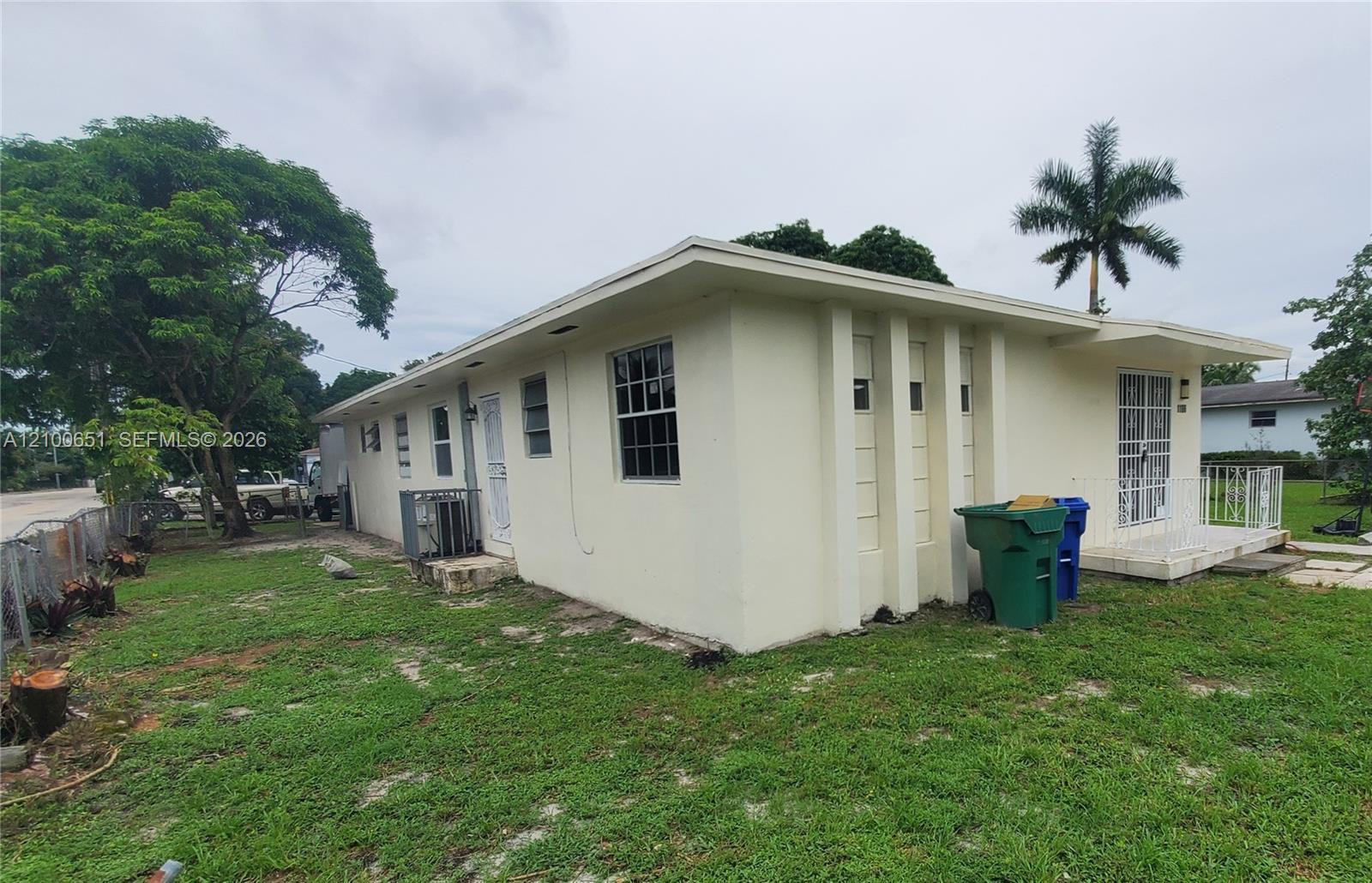 1186 NE 151 St # 1186, Miami FL 33162