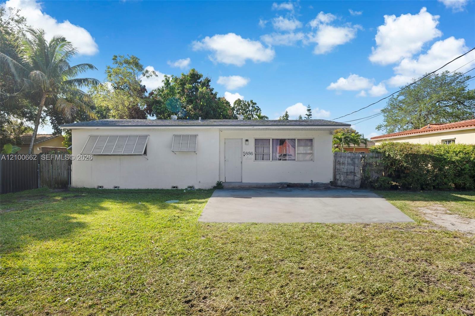 5886 SW 20th St, Miami FL 33155