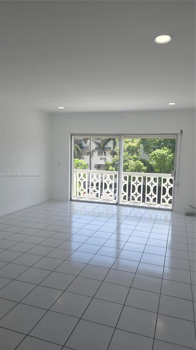 9700 E Bay Harbor Dr # 201, Bay Harbor Islands FL 33154