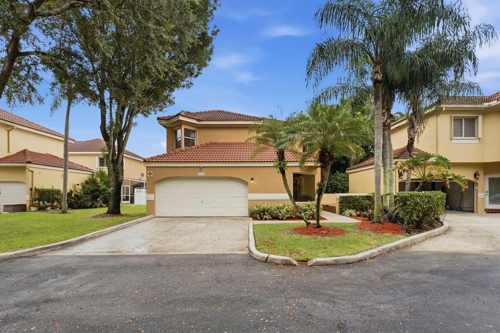 11375 Lakeview Drive # U, Coral Springs FL 33071