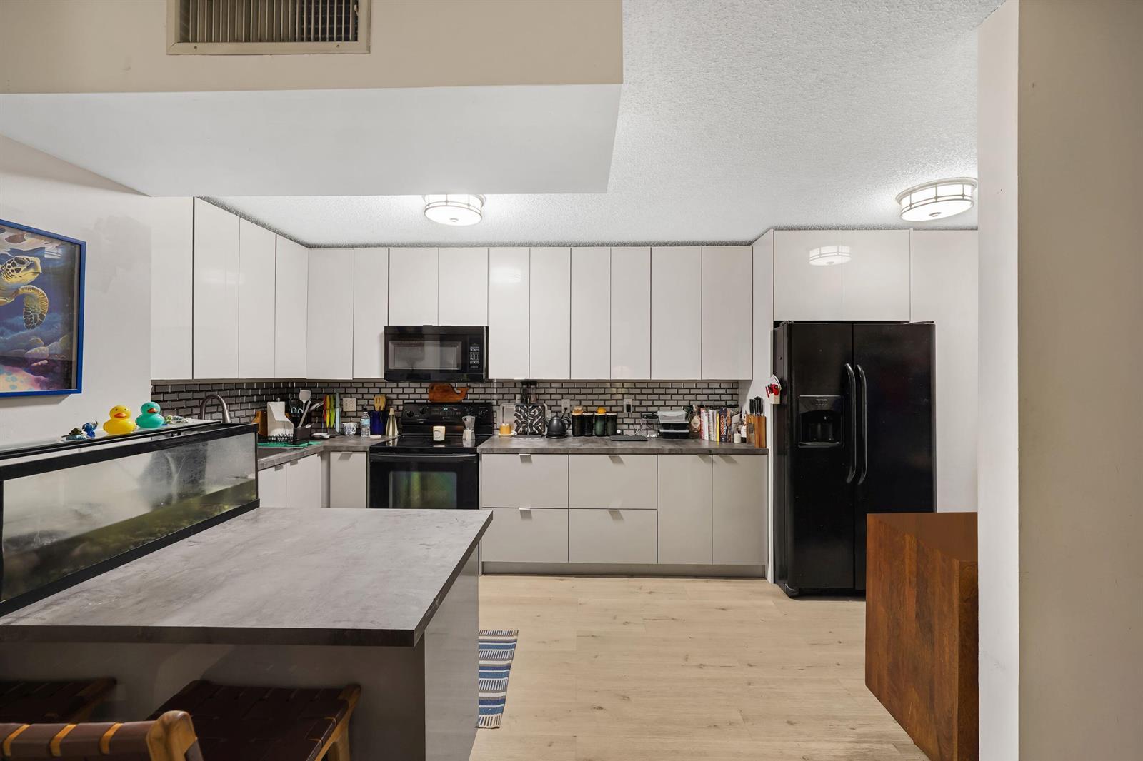 5486 COURTYARD Drive # 5486, Margate FL 33063
