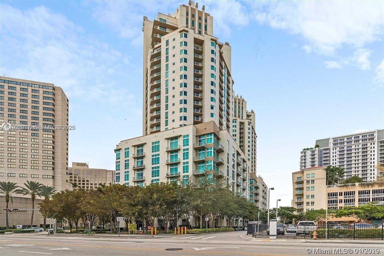 9055 SW 73rd Ct # 504, Miami FL 33156