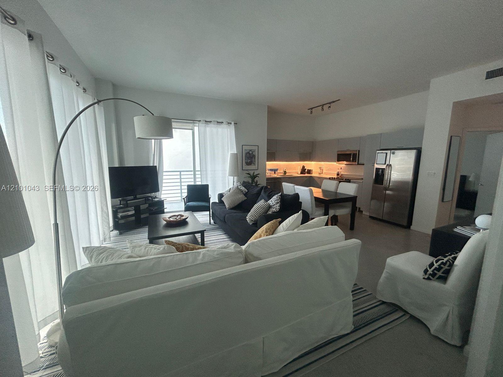 234 NE 3 ST # 902, Miami FL 33132