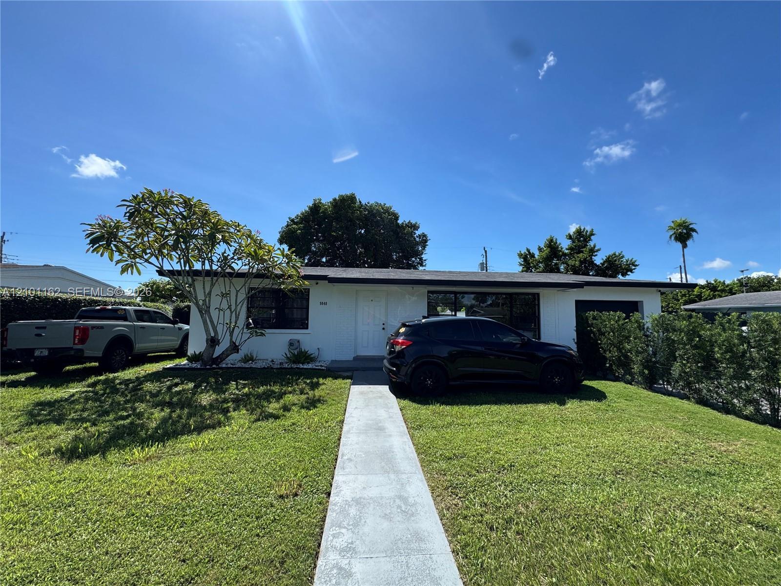 9840 SW 166th St, Miami FL 33157