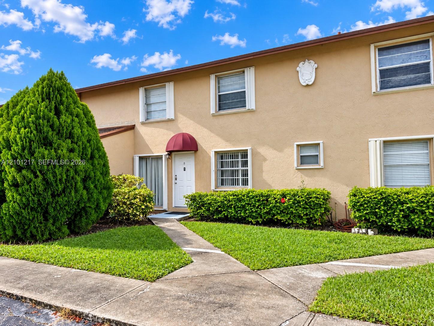 15280 SW 80th St # 8, Miami FL 33193