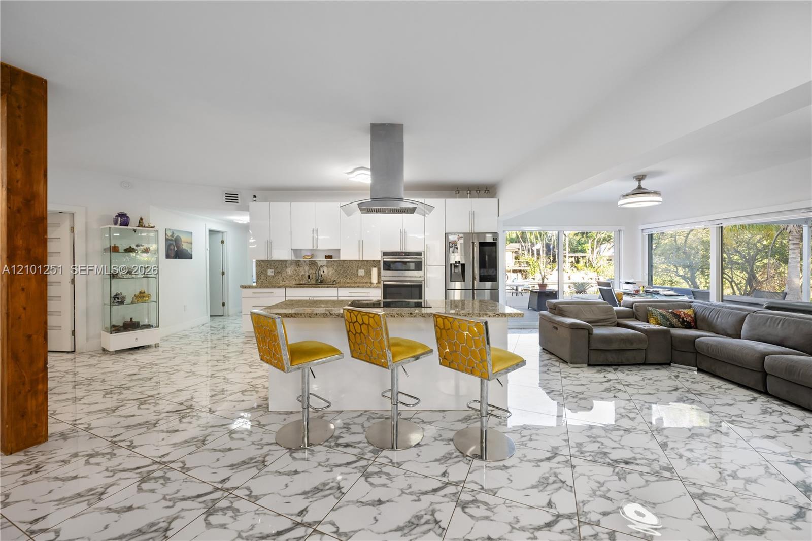 12599 NE 2nd Ave, North Miami FL 33161