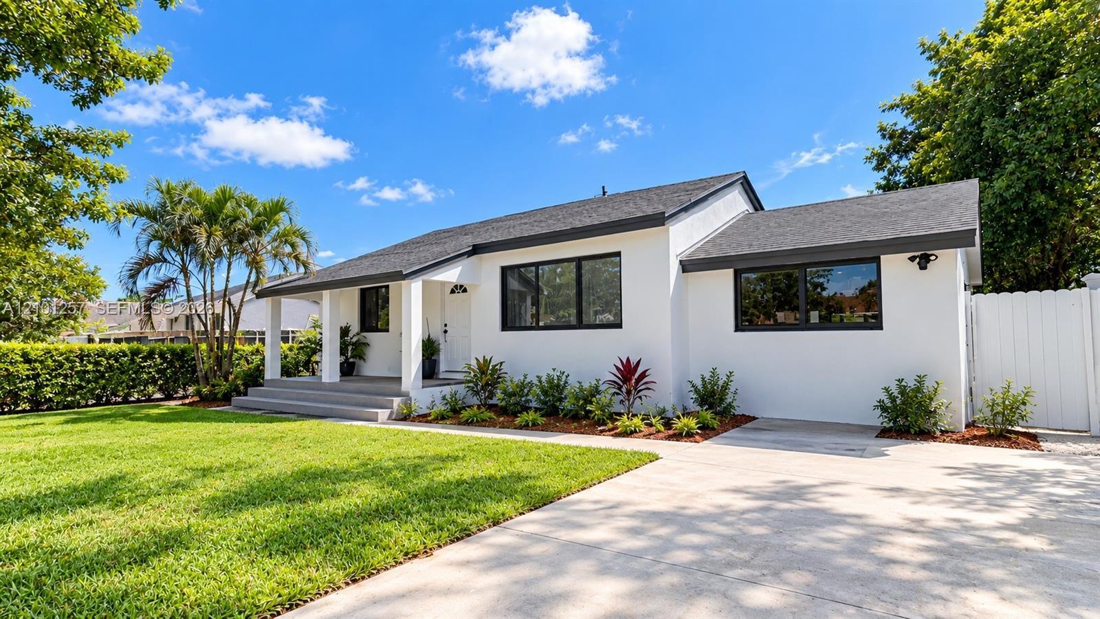 730 E 8th St, Hialeah FL 33010