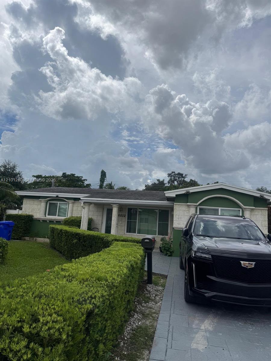 Pembroke Pines, FL
