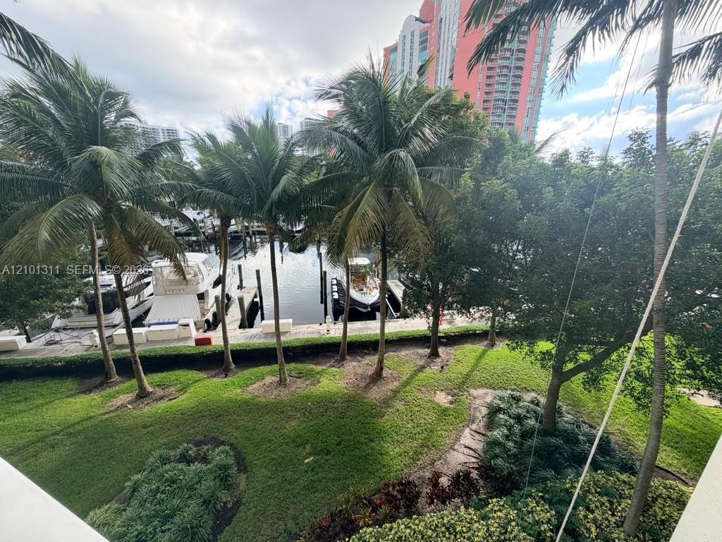 3340 NE 190th St # 308, Aventura FL 33180