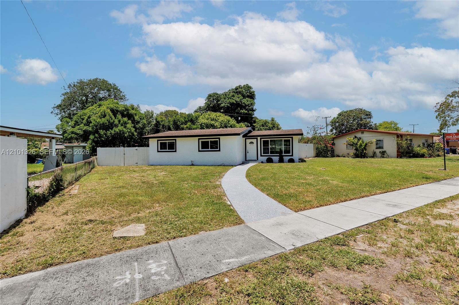 1218 NW 15th ST # 0, Fort Lauderdale FL 33311
