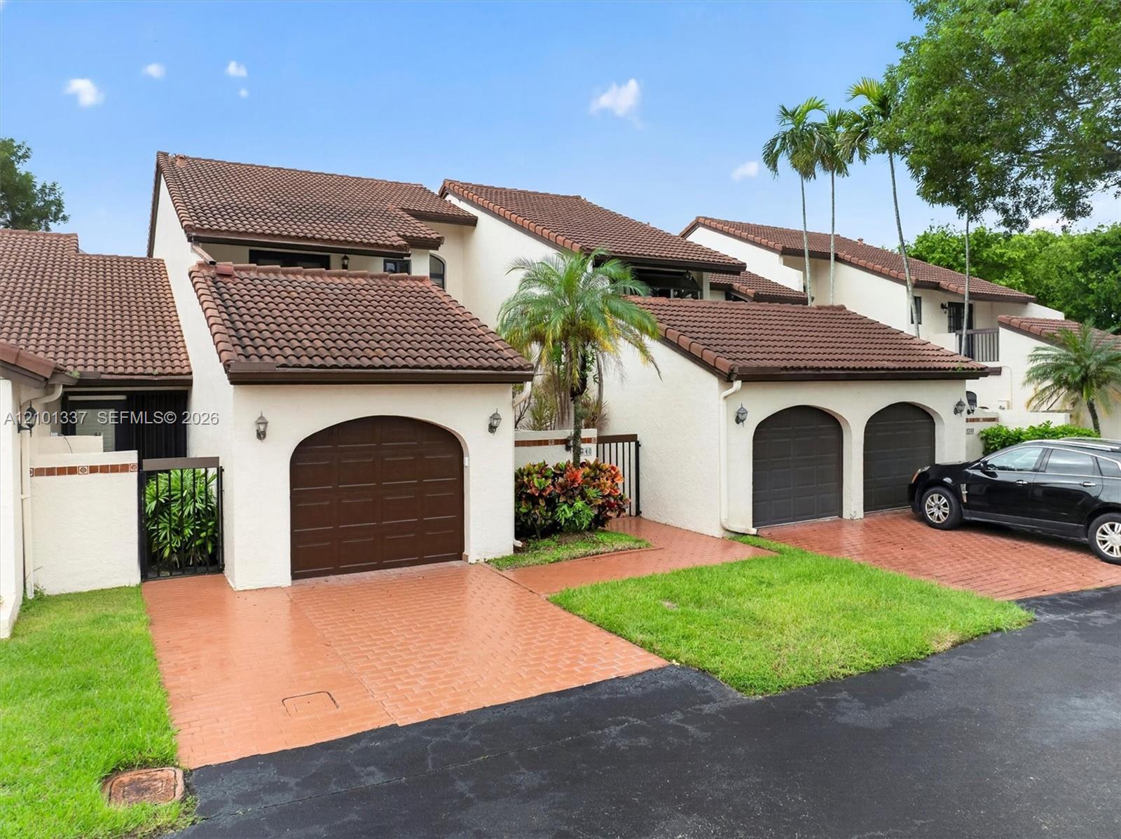 9340 NW 48th Doral Ter, Doral FL 33178
