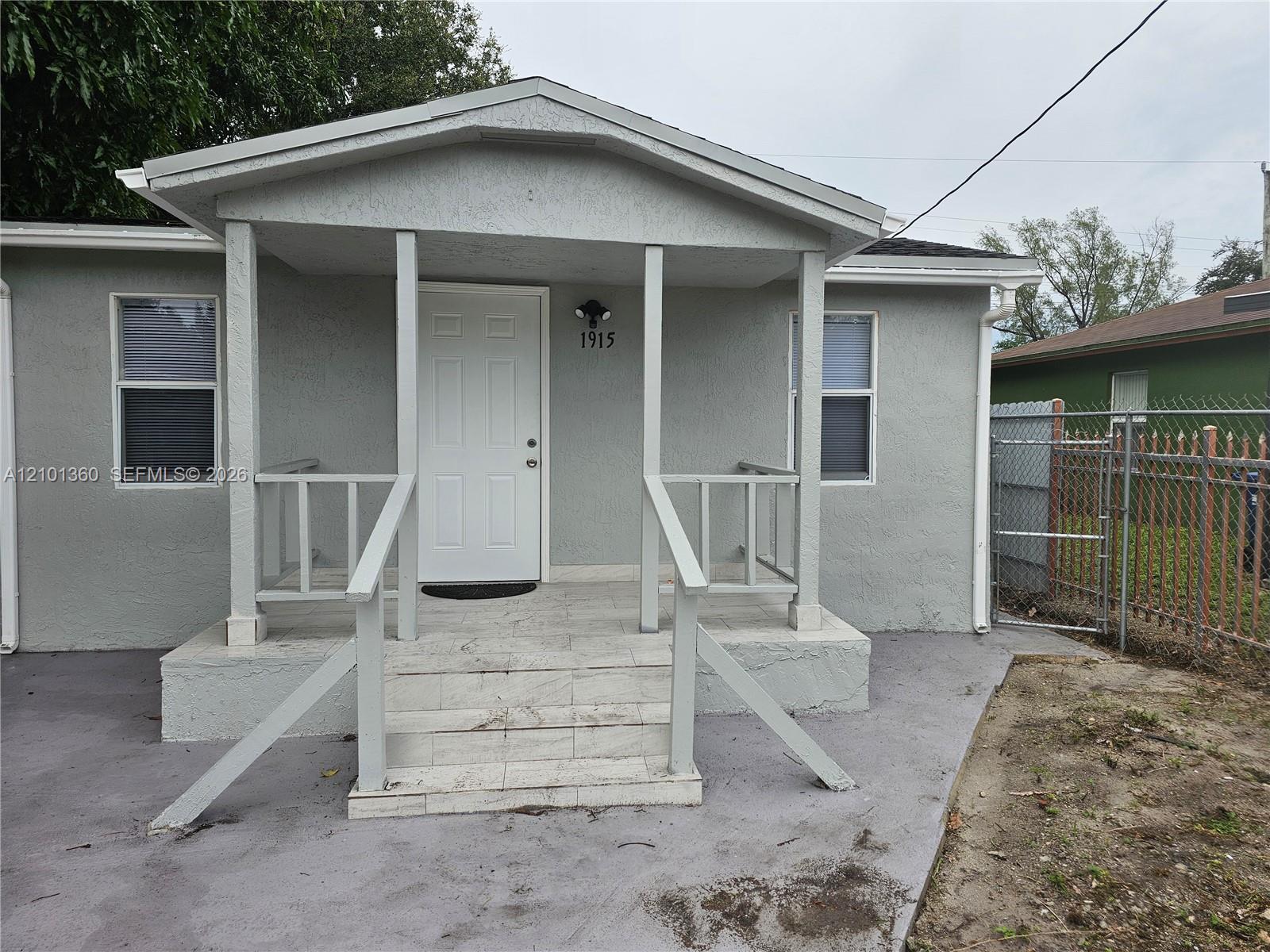 1915 NW 82nd St, Miami FL 33147