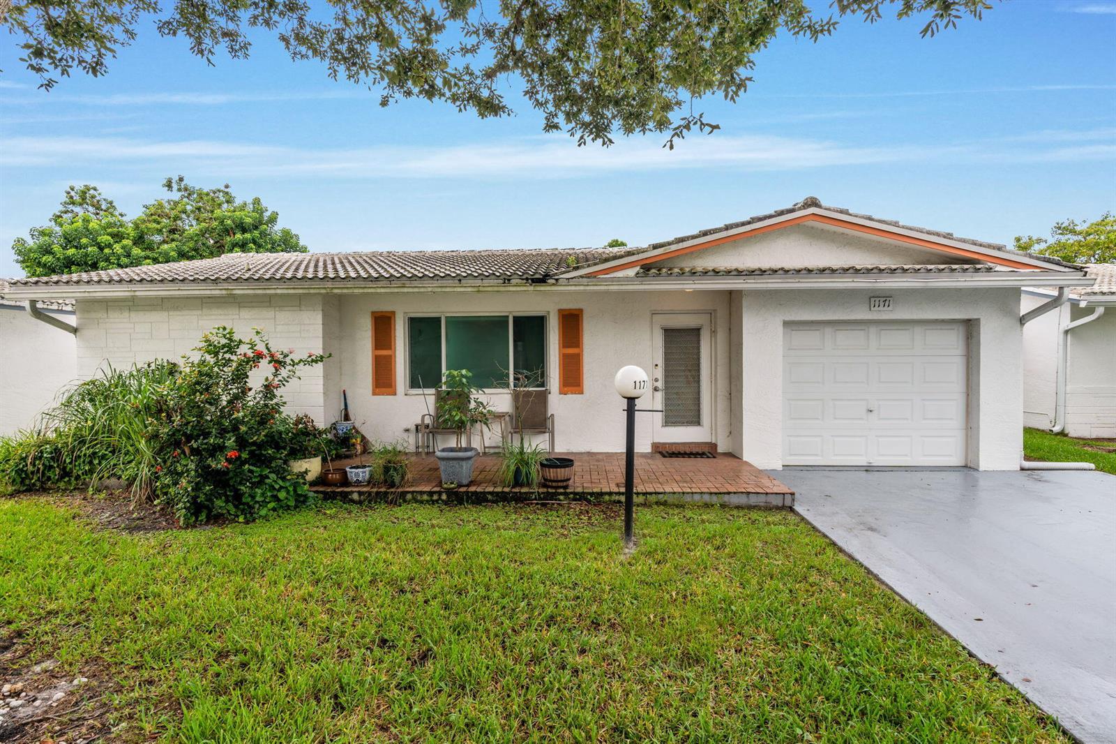 1171 NW 89th Avenue, Plantation FL 33322