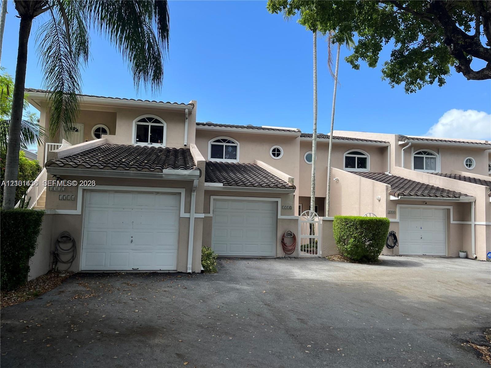 1314 NE 105th St # 9, Miami Shores FL 33138