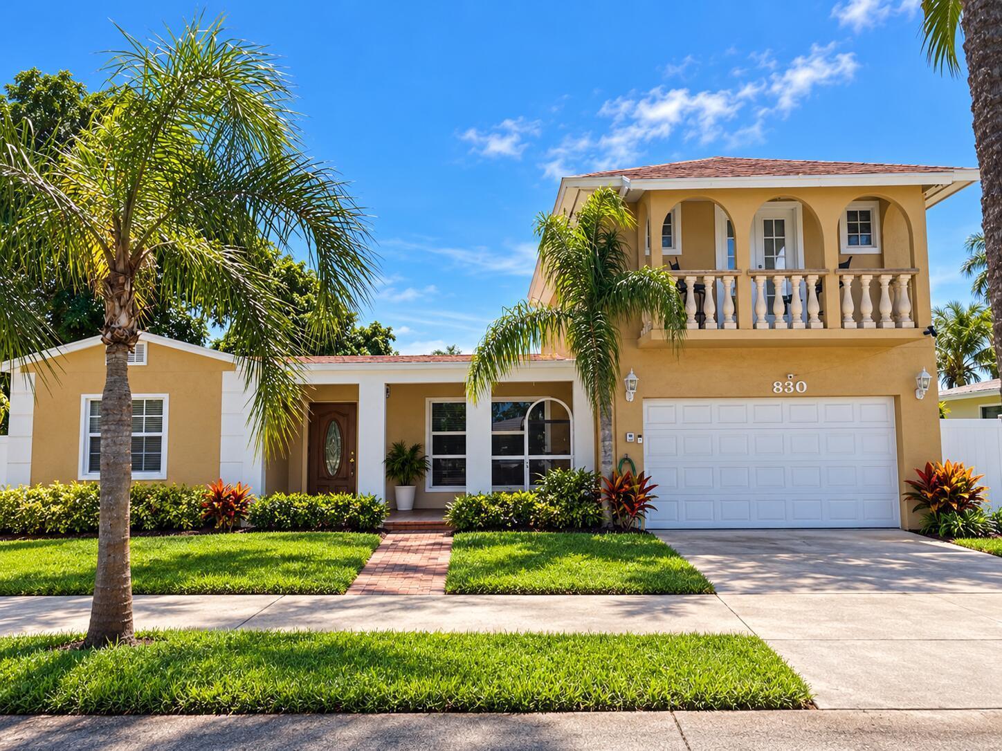 330 CYPRESS Drive, Lake Park FL 33403