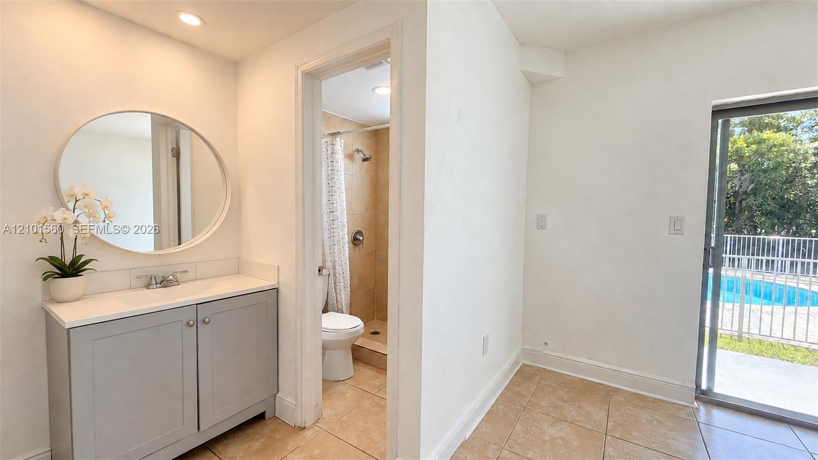 1777 Venice Ln # 132, North Miami FL 33181