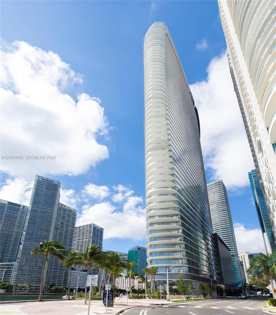 300 Biscayne Boulevard Way # 1205C, Miami FL 33131
