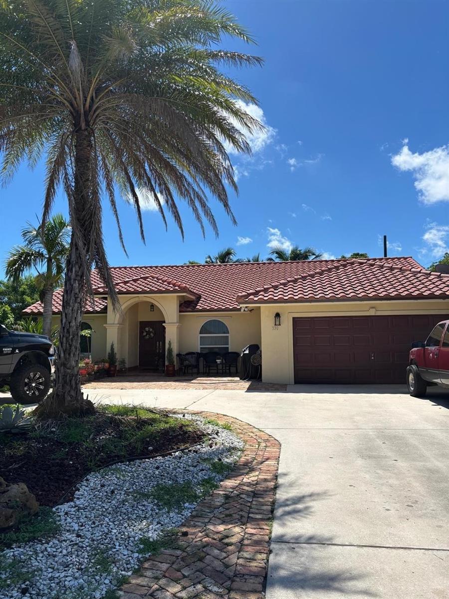 330 SW 14TH Street, Deerfield Beach FL 33441