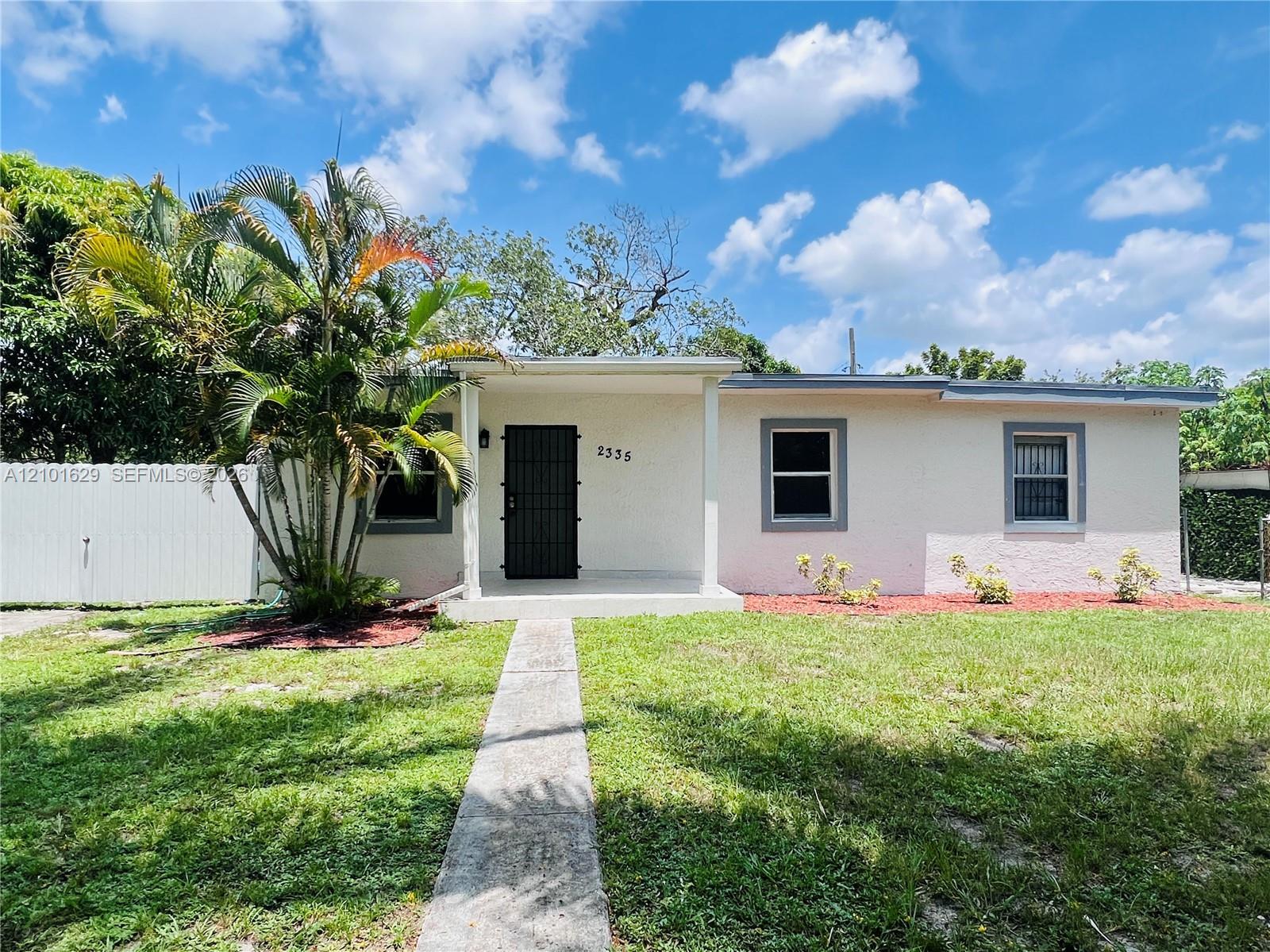 2335 W Bunche Park Dr, Miami Gardens FL 33054