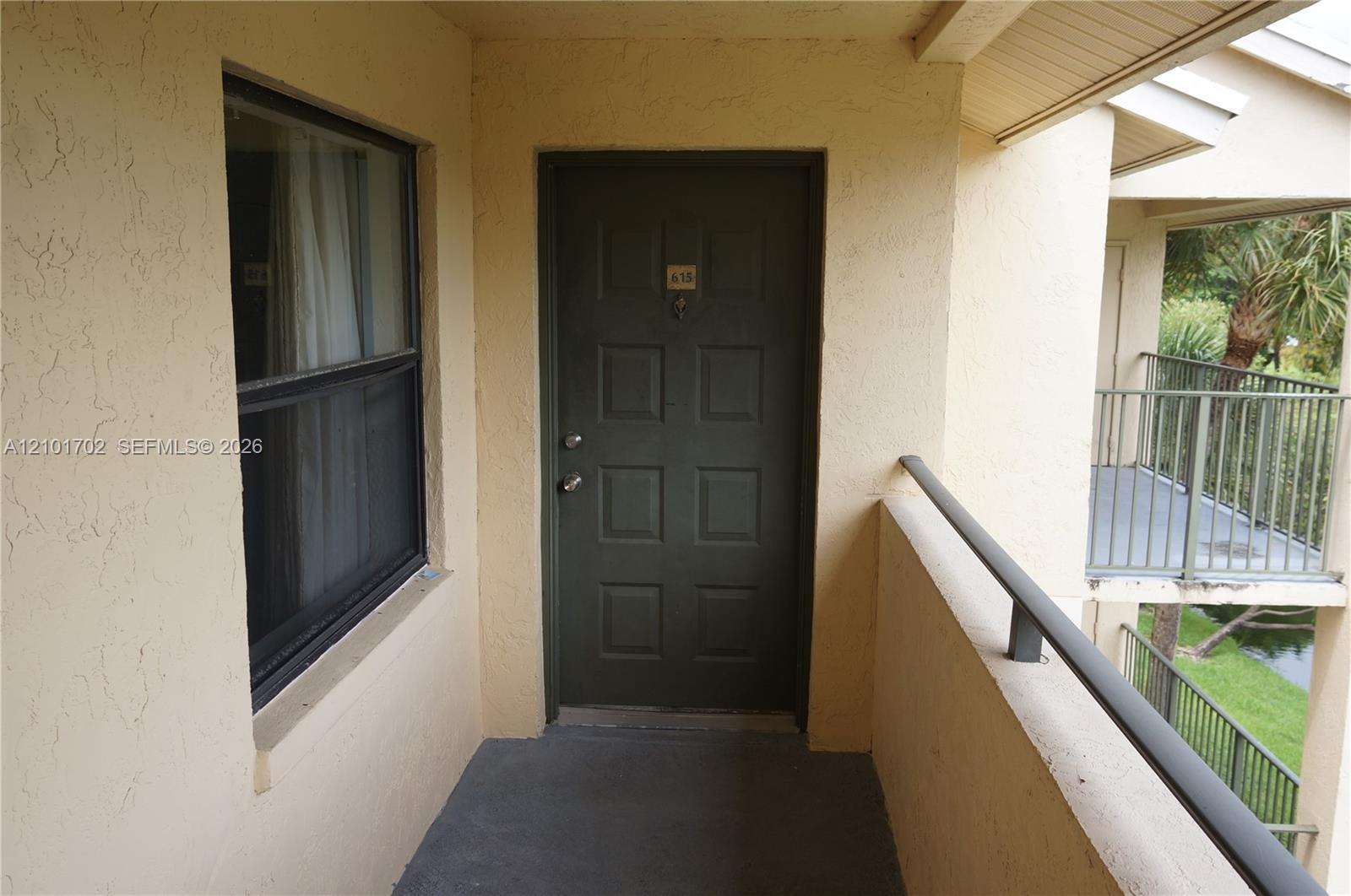9999 Summerbreeze Dr # 615, Sunrise FL 33322