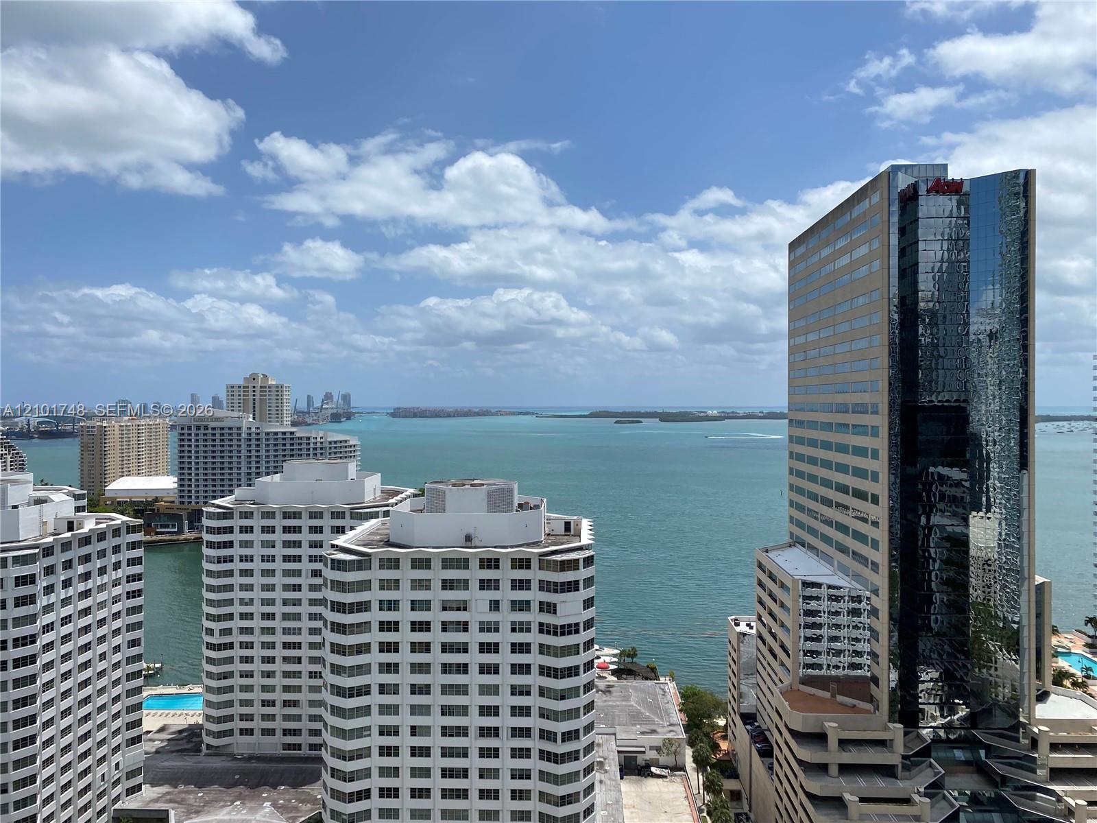 951 Brickell Ave # 2508, Miami FL 33131