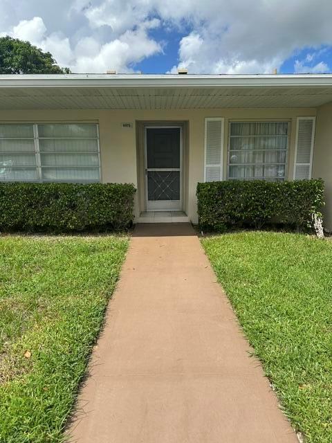 8875 WARWICK Drive, Boca Raton FL 33433