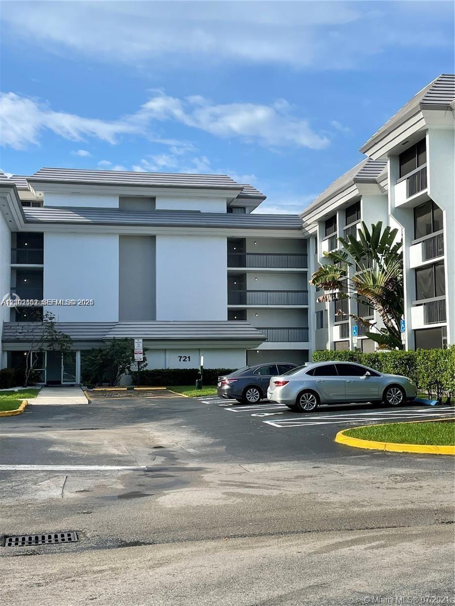721 N Pine Island Rd # 104, Plantation FL 33324