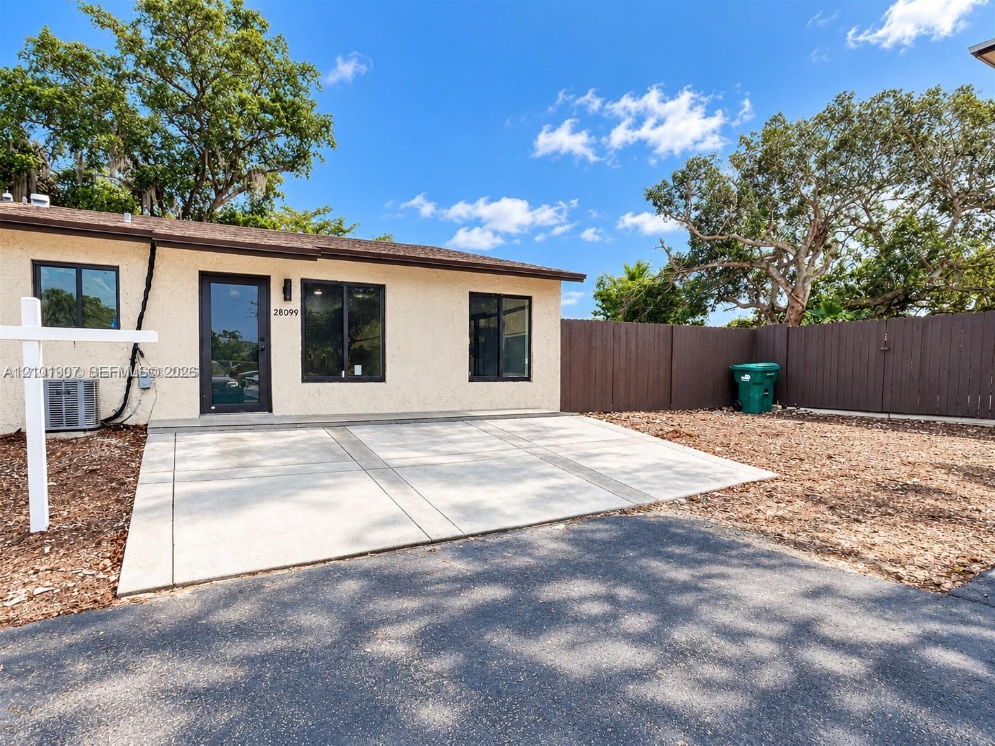 28099 SW 143rd Ct, Homestead FL 33033